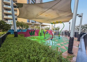 House - Business Bay Sleeps 6 People With Amazing Views (Dubai)