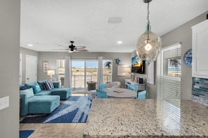 Smart TV - 🌅 Gulf Island 314 | Sound + Sunset Views | 5 Min Walk to Beach | Pool (Navarre Beach)