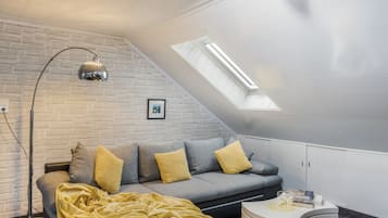 Fernseher, Stereoanlage