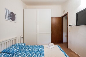 3 Schlafzimmer, Bügeleisen/Bügelbrett, WLAN, Bettwäsche