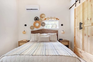 2 chambres, bureau, fer et planche à repasser, Wi-Fi gratuit