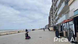 Room, 1 Bedroom, City View | Beach - Room-central Cozy Fully Equiped Studio (Middelkerke)