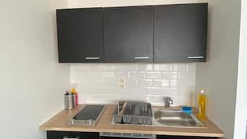 Room, 1 Bedroom, City View | Interior