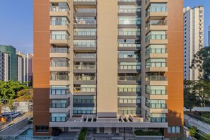 Estúdio | Vista para a cidade