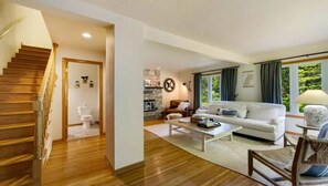 Smart TV, fireplace, books