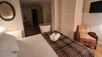 1 bedroom, soundproofing, travel cot, free WiFi