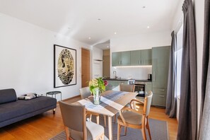 Interior - Apartment 'Sommavilla - Large' with Mountain View, Balcony and Wi-Fi (Silandro)