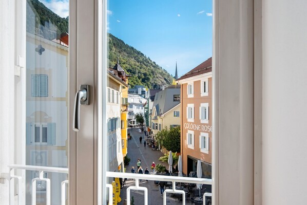 Interior - Apartment 'Sommavilla - Large' with Mountain View, Balcony and Wi-Fi (Silandro)