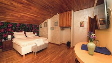 Espacio para trabajar con laptop y wifi gratis