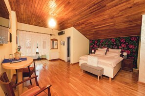 スーペリア ダブルルーム マウンテンビュー | ノートパソコン用作業スペース、WiFi (無料)