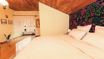 Superior Double Room, Mountain View | Laptop workspace, free WiFi