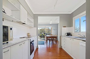 Fridge, microwave, oven, stovetop - Pet Friendly, Oceanfront & WiFi | Malua Bay Waterfront Cottage (Malua Bay)