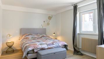 1 chambre, fer et planche Ă repasser, draps fournis