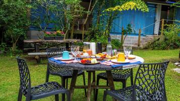 Dagelijks ontbijtbuffet inbegrepen