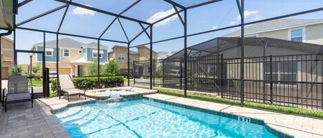 Innenpool, Außenpool