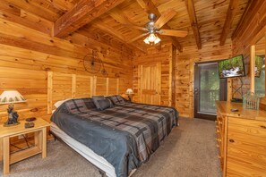 4 Schlafzimmer, Bügeleisen/Bügelbrett, kostenloses WLAN, Bettwäsche