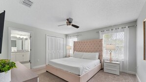 Room - 4BR Storey Lake Home, Heated Pool (Kissimmee)