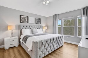 3 Schlafzimmer, Bügeleisen/Bügelbrett, Reisekinderbett, kostenloses WLAN