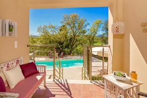 Property grounds - Villa Aclando with private swimming pool (Rethymno)