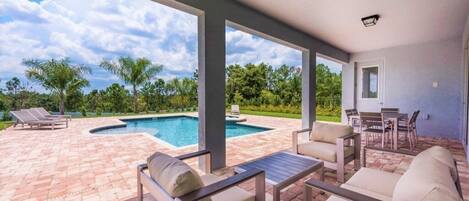 Indoor pool, outdoor pool