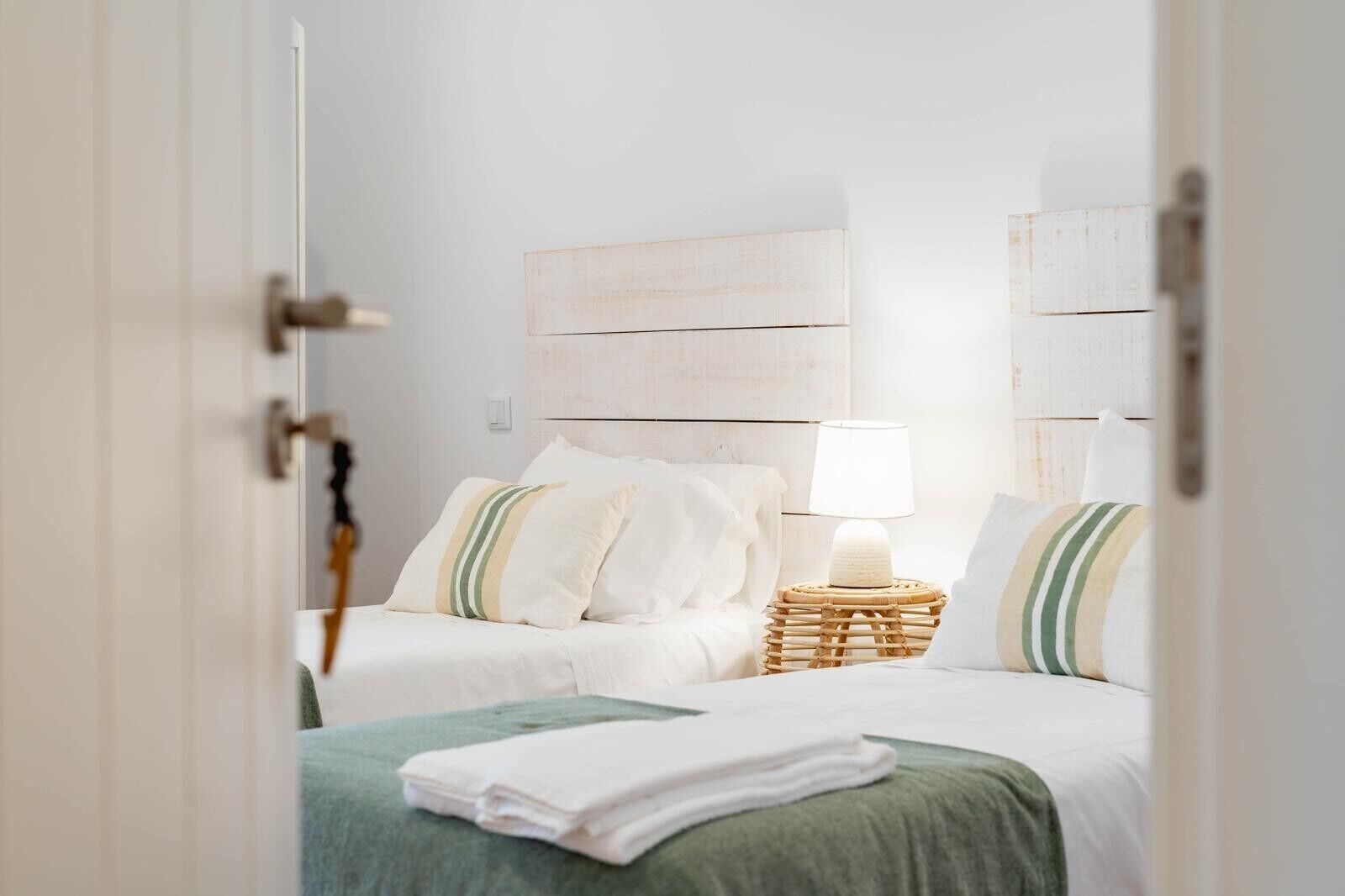 Room 'Familiar' With Shared Pool, Wi-fi And Air Conditioning - Marvão