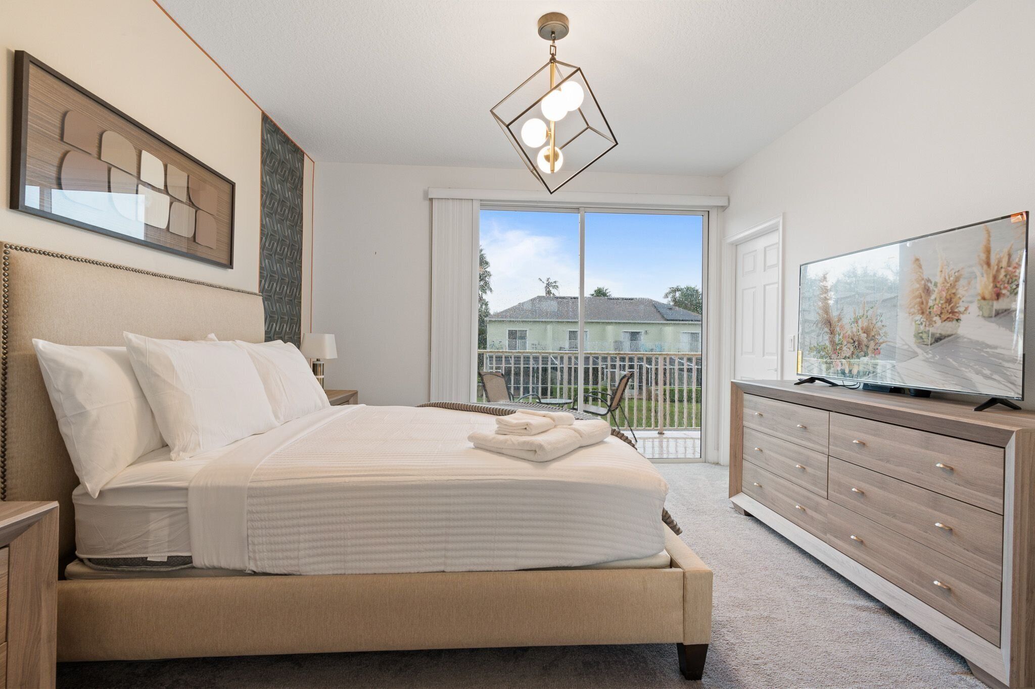 3 bedrooms, iron/ironing board, travel cot, free WiFi