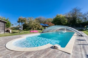 Pool - Family Cottage in the Countryside (Noyant-Villages)