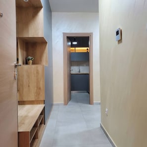 Apartment, 2 Bedrooms, Smoking, Balcony | Interior