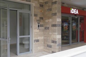 アパートメント 2 ベッドルーム 喫煙可 バルコニー | 外観の詳細