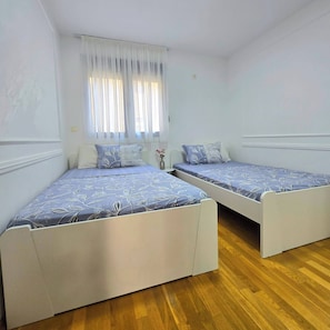 Apartamento, 1 habitación, fumadores, balcón | 2 dormitorios