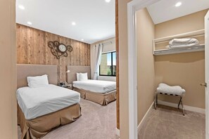 3 bedrooms, iron/ironing board, travel cot, free WiFi