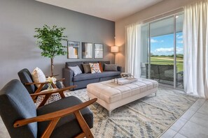 Smart TV, video games