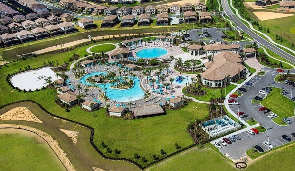 Exterior - Stylish 2BR Condo | Avengers Room & Golf Course View (Kissimmee)