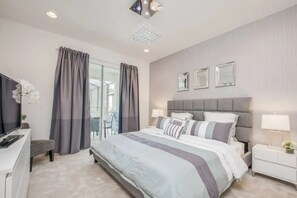 4 室のベッドルーム、アイロン / アイロン台、旅行用ベビーベッド、WiFi (無料)