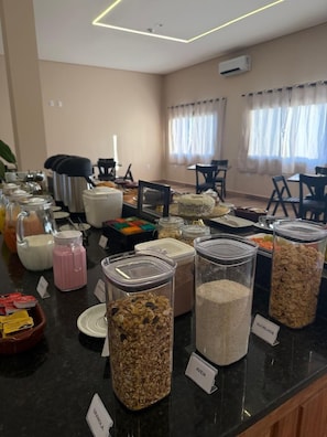 Desayuno buffet incluido todos los días