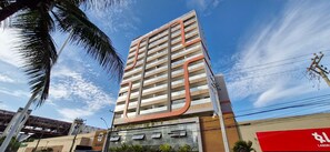 Basic Apartment | Exterior