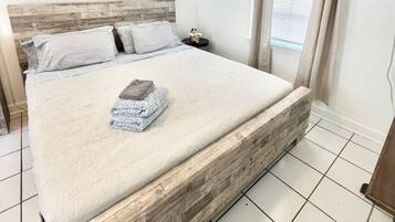 1 bedroom, iron/ironing board, WiFi, bed sheets