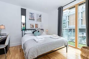 2 habitaciones, tabla de planchar con plancha y wifi gratis