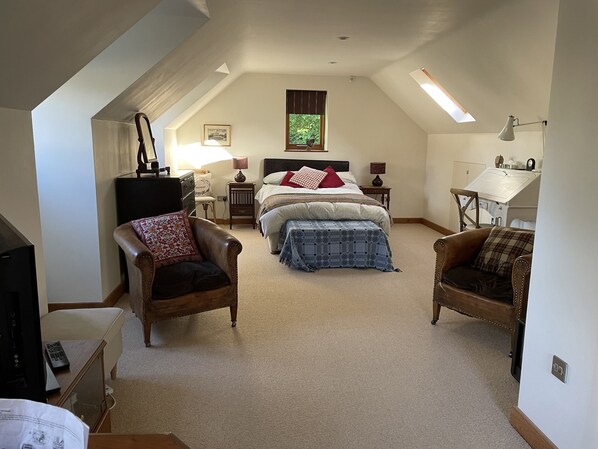 1 bedroom, individually decorated, individually furnished, free WiFi