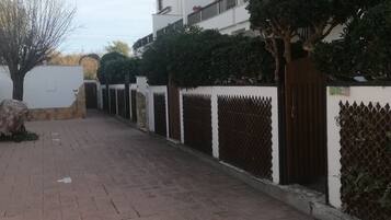 Enceinte de lâhĂ©bergement