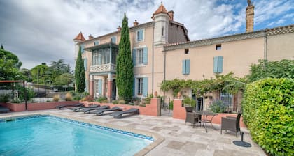 Holiday Home 'Château' with Mountain View, Balcony & Wi-Fi