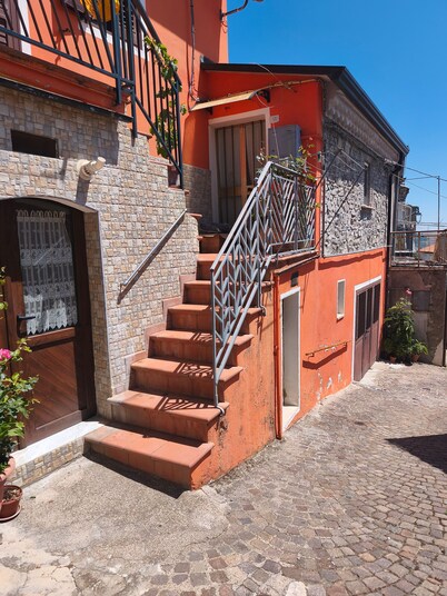 Holiday Home 'La Casa Arancione' with Balcony