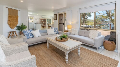 Luminara Luxury Lakefront