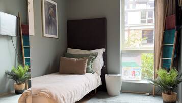 3 soverom, strykejern/-brett, wi-fi (inkludert) og sengetøy