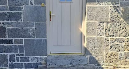 Cozy School House Retreat in Foynes
