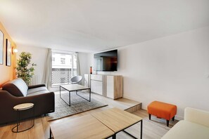 Apartment | Living area