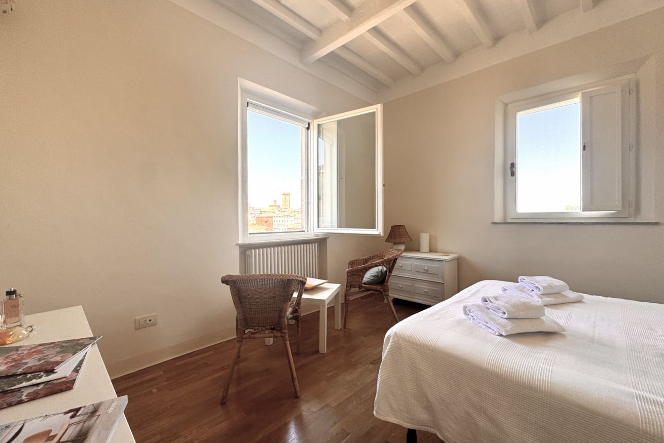 Tabla de planchar con plancha 