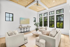 Living area - 30A Beach House - Mia's Beach House (Panama City Beach)