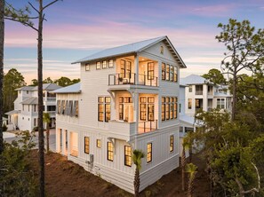Exterior - 30A Beach House - Mia's Beach House (Panama City Beach)