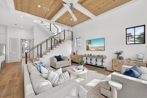 Living area - 30A Beach House - Mia's Beach House  (Panama City Beach)